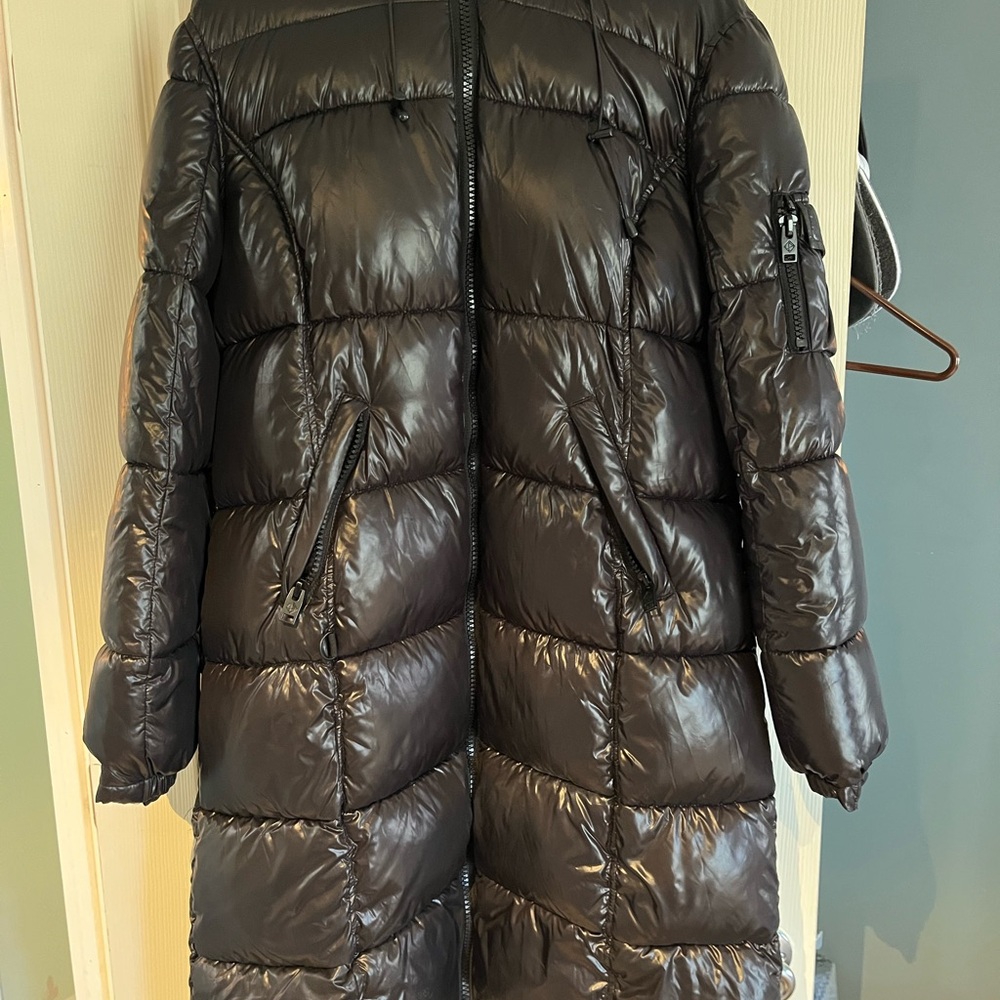 Point Zero Women's Shiny Black Puffer Jacket